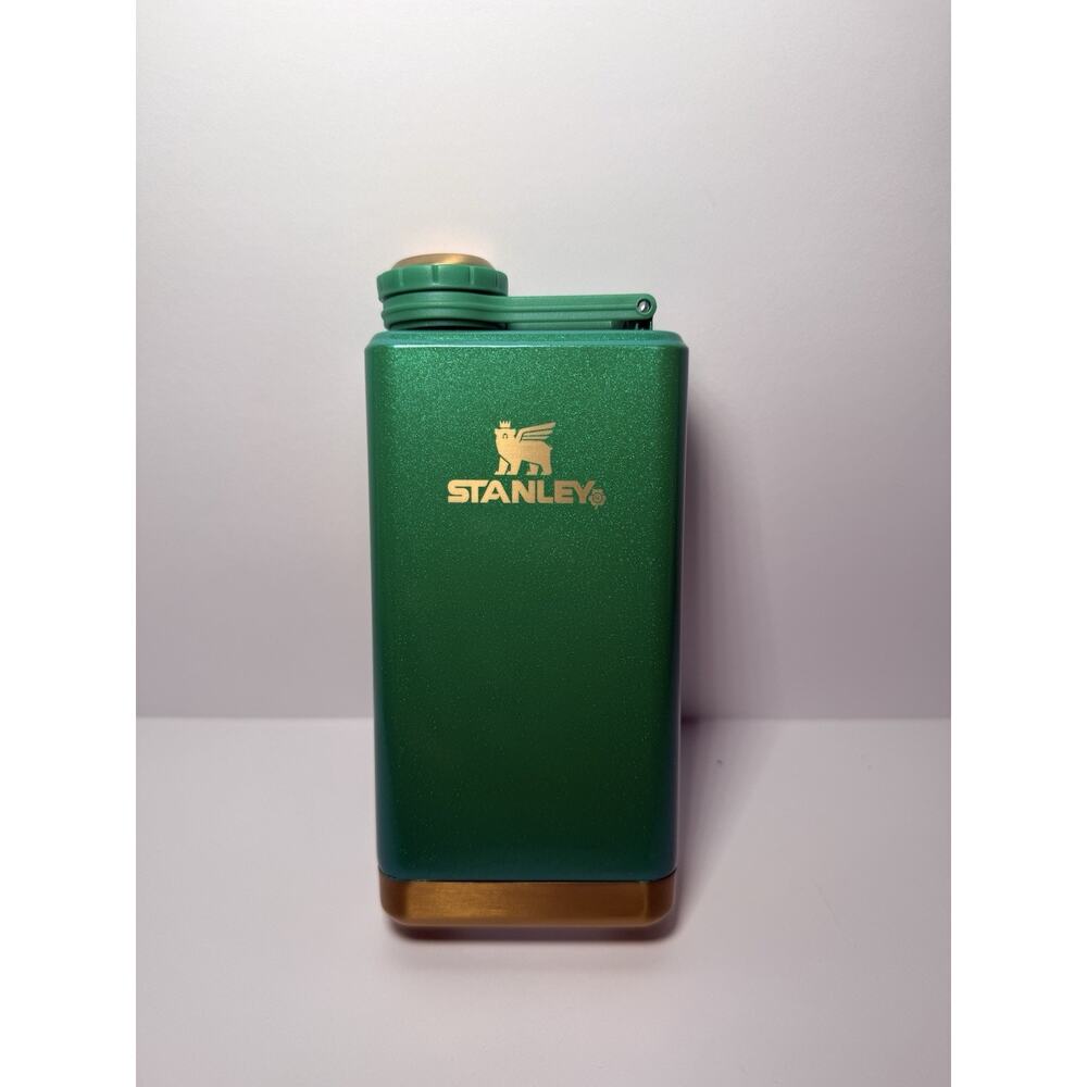 ☘️Stanley St. Patrick's Day 8oz SHAMROCK PRE-PARTY FLASK ☘️ BNWT BNIB